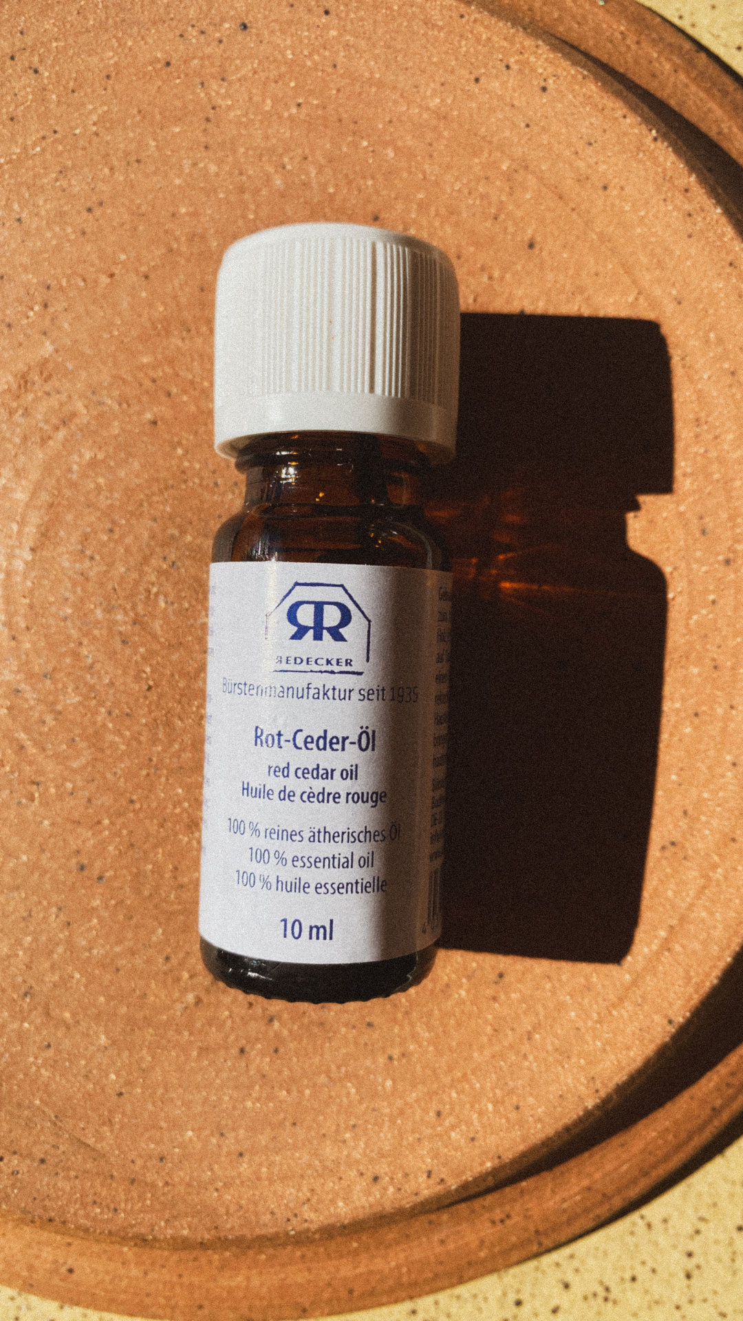 Red Cedar Oil | moth deterrent