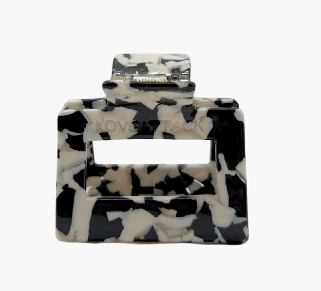 Sustainable Claw Clip | Square | options