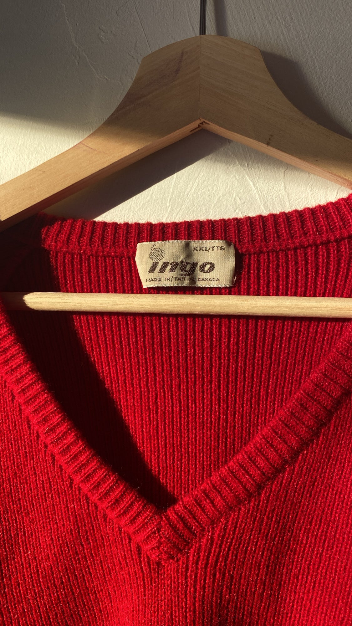 Vintage 183: Rose Red Wool V