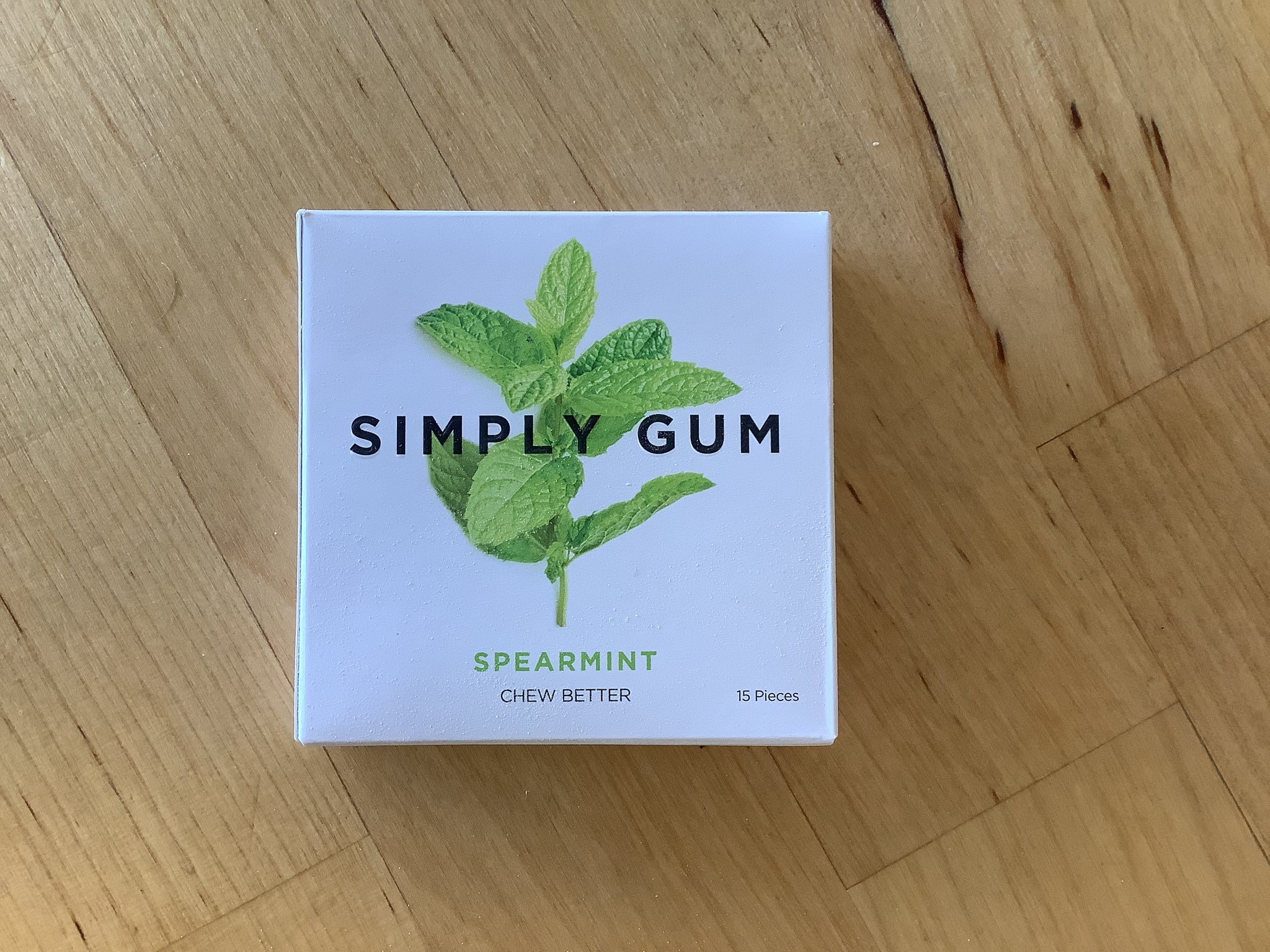 Plastic-free Chewing Gum